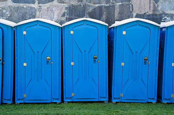 Best Standard Portable Toilet Rental in Bonner Springs, KS